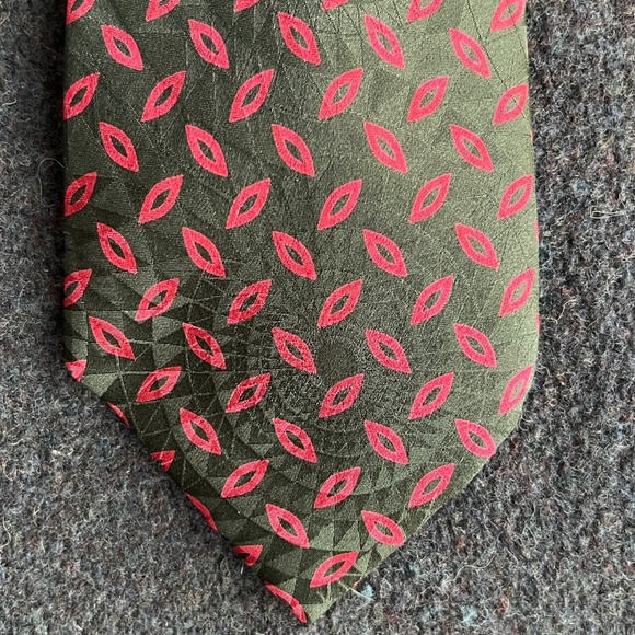 Men's Silk Neck Tie - Picture 2 of 5